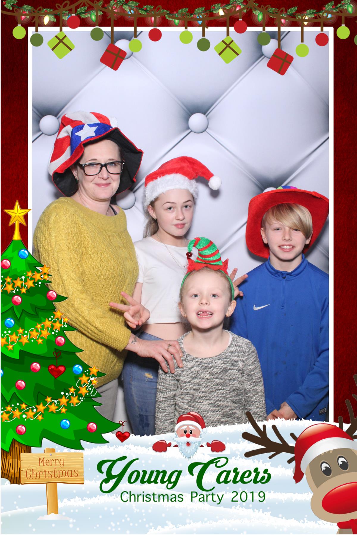 Young Carers Christmas Party   | View more photos from the event at gallery.magicimages.uk/u/MagicImages/Young-Carers-Christmas-Party
